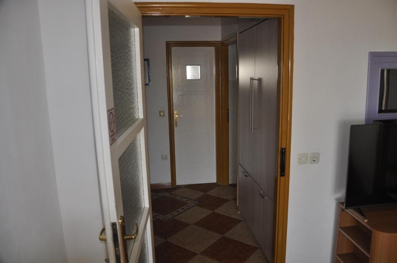 Apartment Katnic 1-2-3 Crikvenica Exterior foto