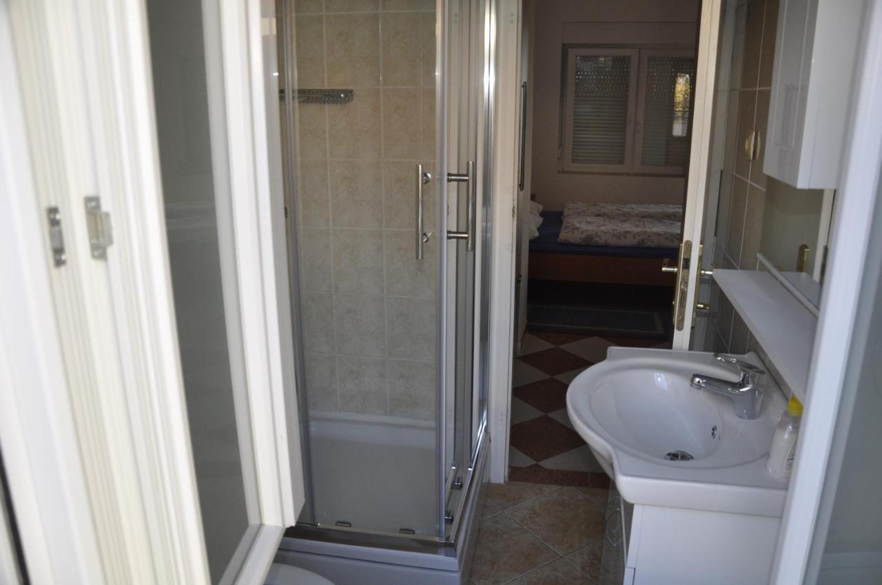 Apartment Katnic 1-2-3 Crikvenica Exterior foto