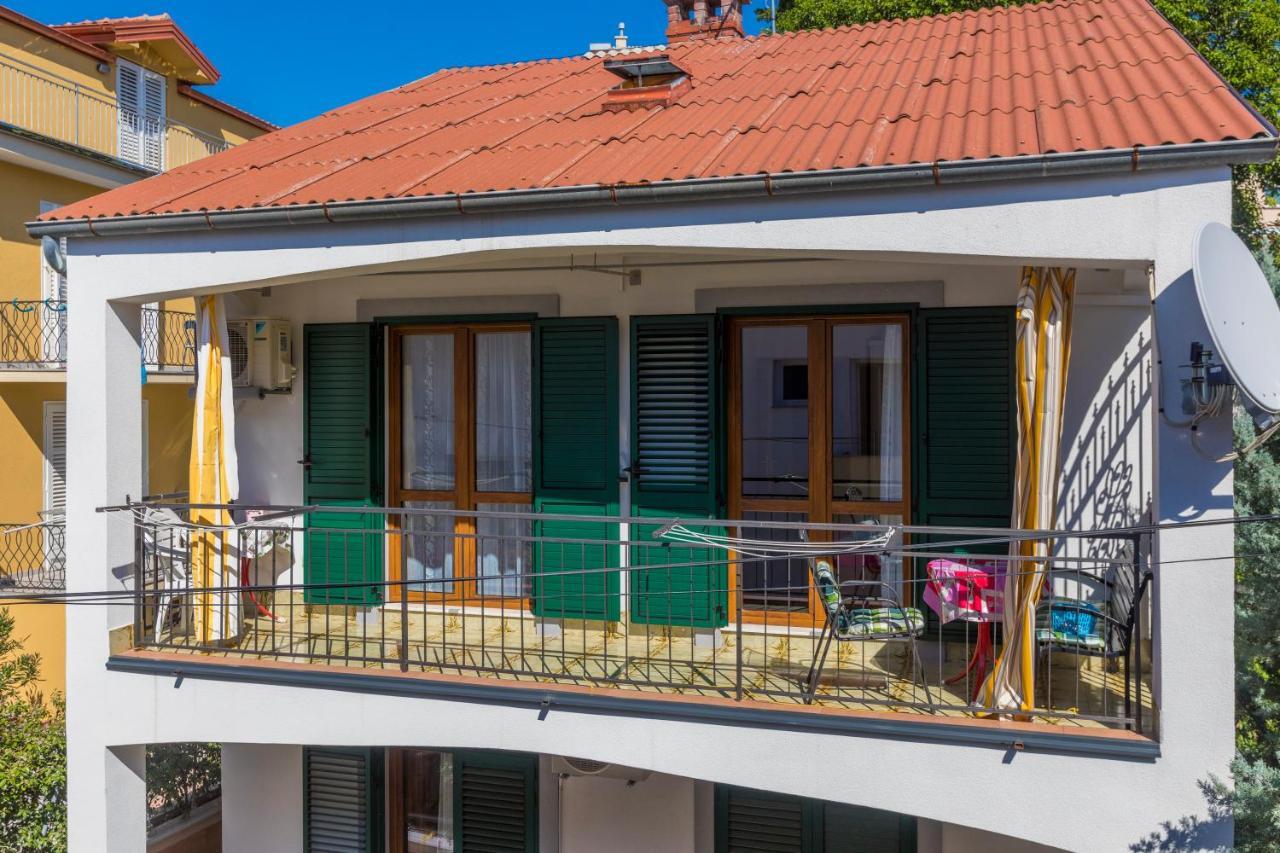 Apartment Katnic 1-2-3 Crikvenica Exterior foto